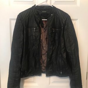 Black Leather Jacket 🖤💛